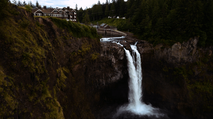 Photo of Snoqualmie Falls.